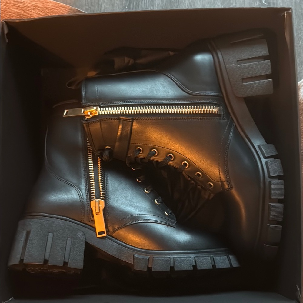 Thursday Black Leather Coda boot